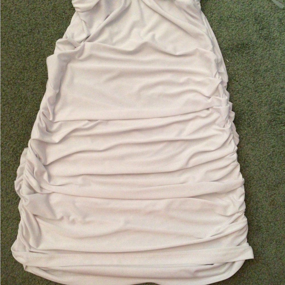 Sabora White Bodycon Dress - Picture 2 of 5